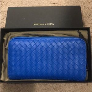 Bottega Veneta